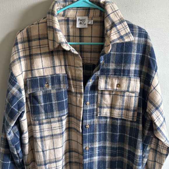Princess Polly Unity Check Flannel Shirt. Size 6 - Picture 4 of 7